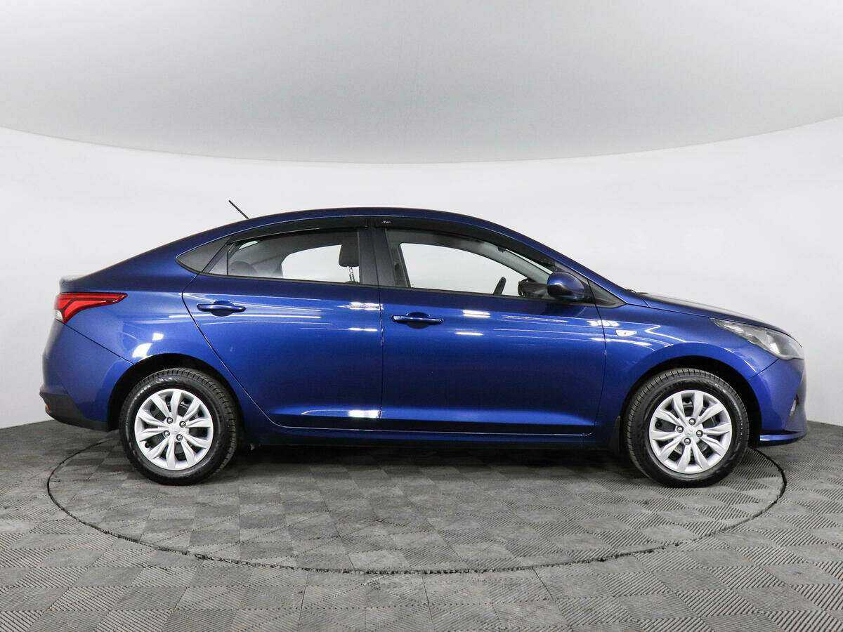 Купить Hyundai Solaris с пробегом. Фото: #3