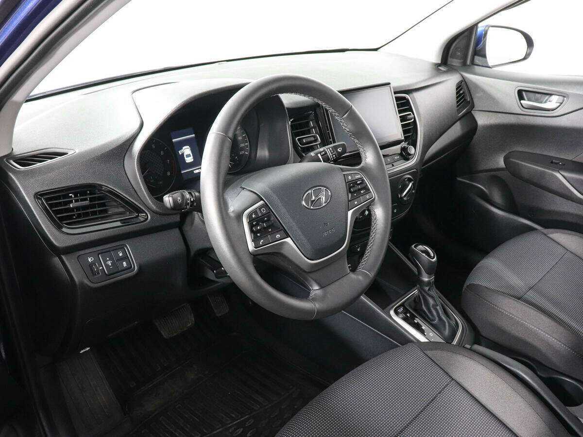 Купить Hyundai Solaris с пробегом. Фото: #8