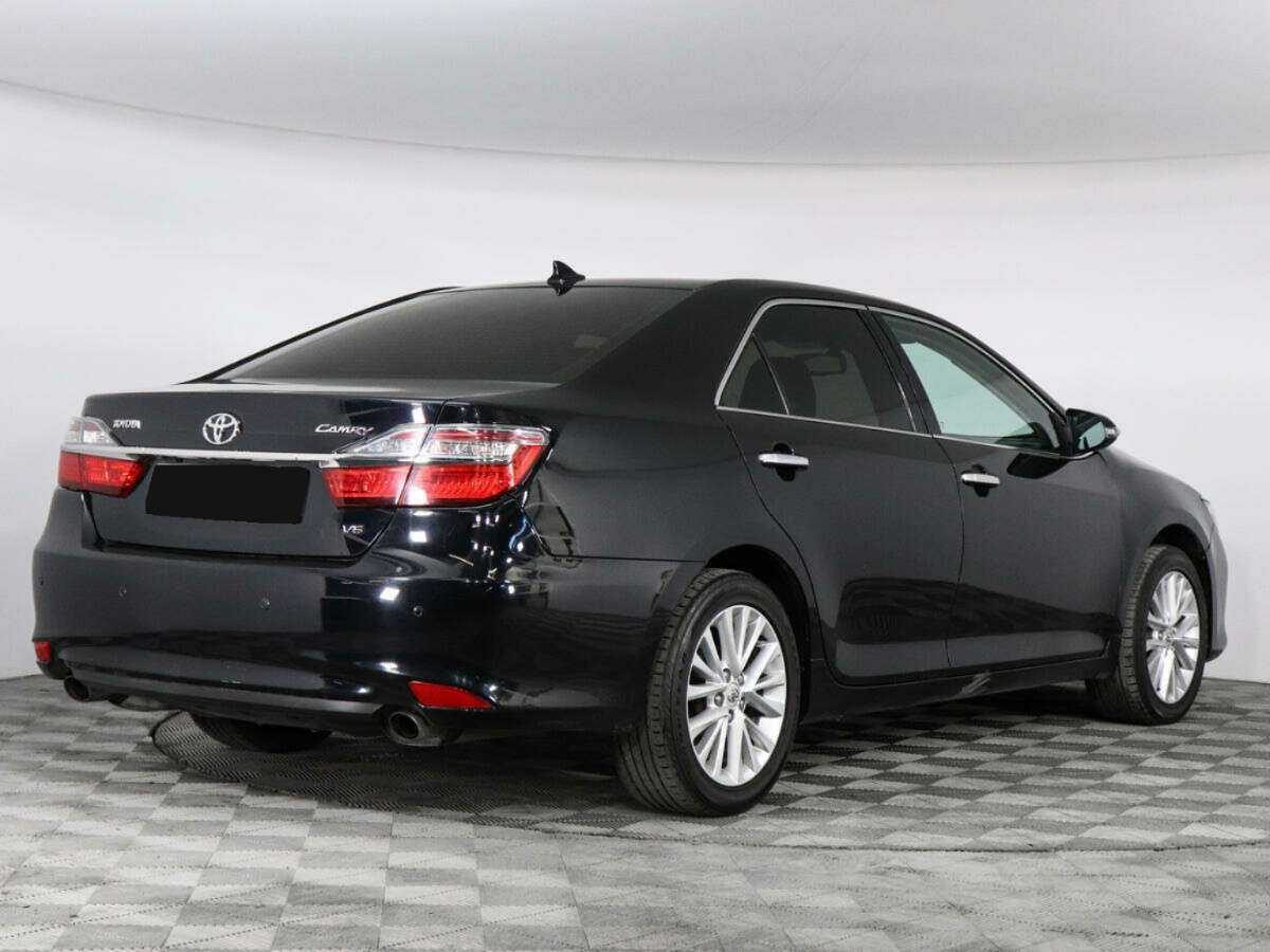 Купить Toyota Camry с пробегом. Фото: #4