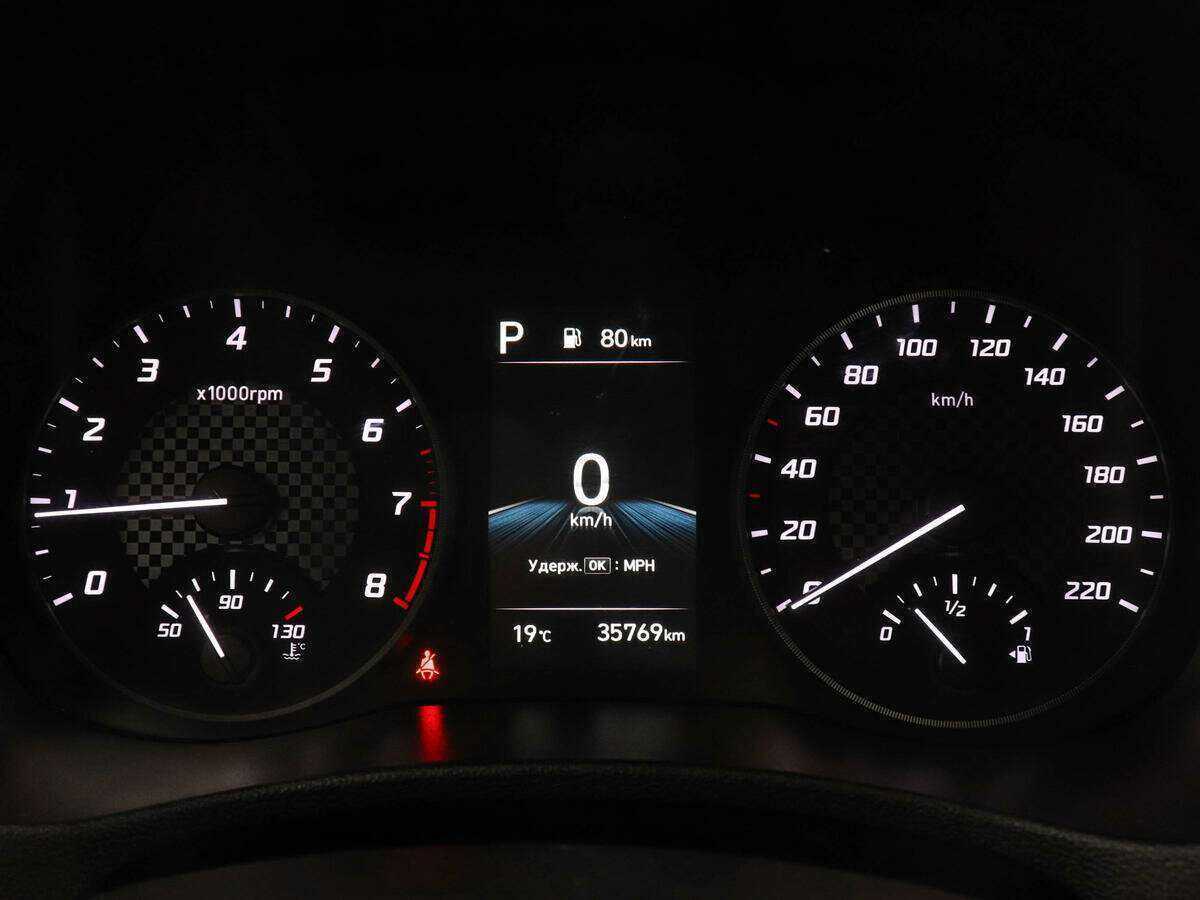 Купить Hyundai Solaris с пробегом. Фото: #10