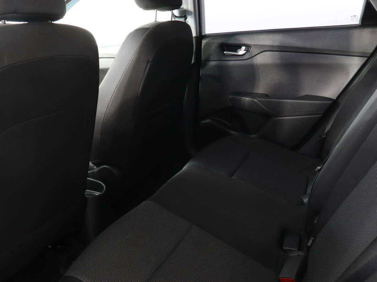 Купить Hyundai Solaris с пробегом. Фото: #10