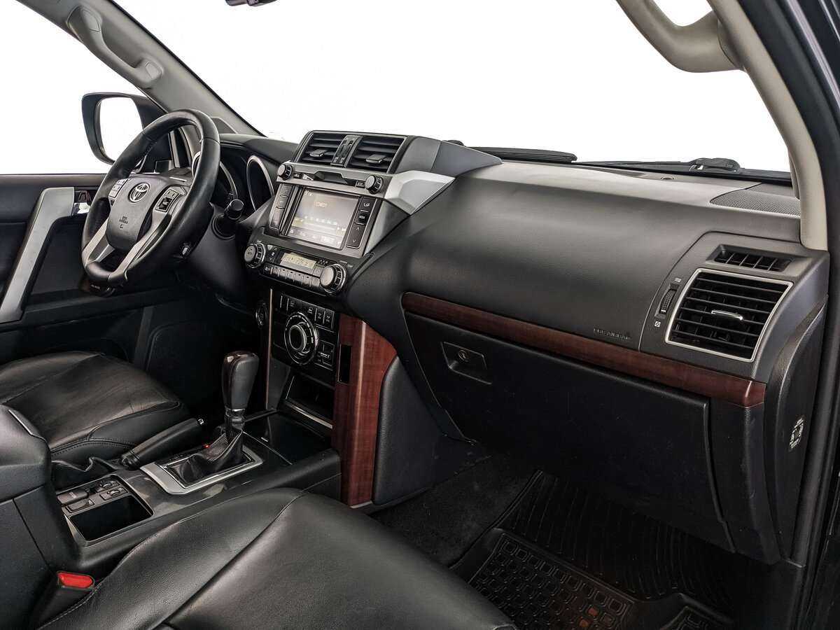 Купить Toyota Land Cruiser Prado с пробегом. Фото: #7