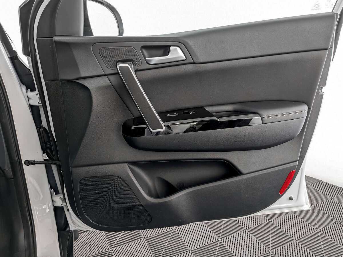 Купить Kia Sportage с пробегом. Фото: #19