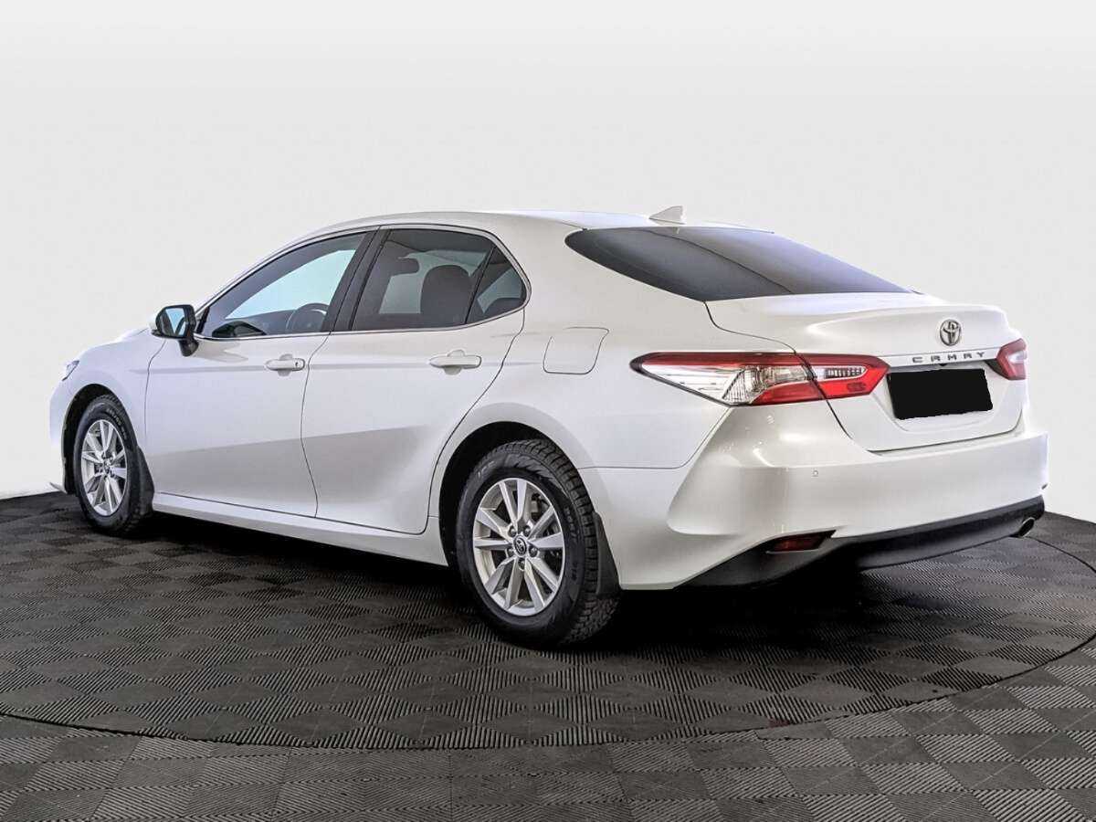 Купить Toyota Camry с пробегом. Фото: #5