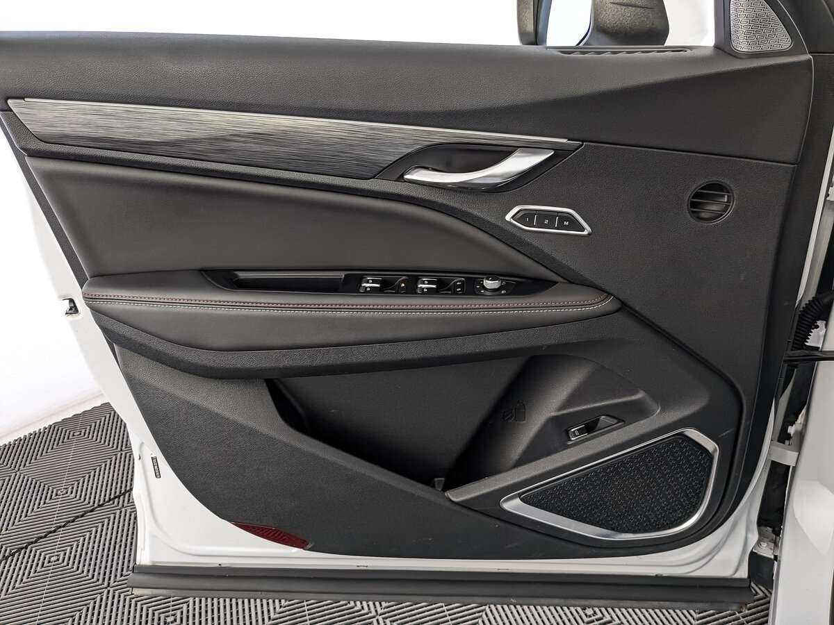 Купить Geely Tugella с пробегом. Фото: #14