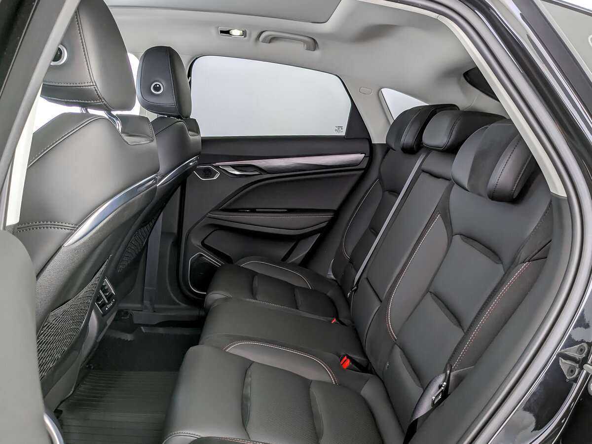 Купить Geely Tugella с пробегом. Фото: #9