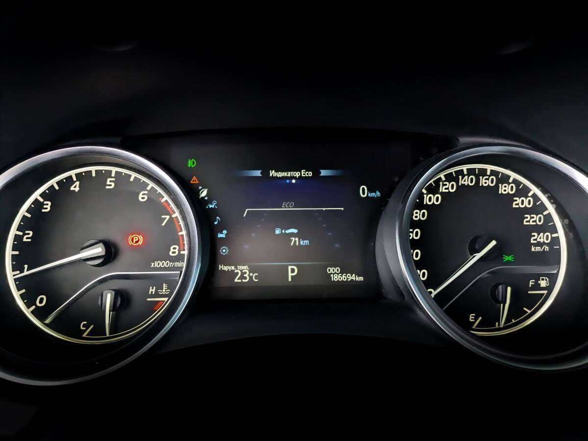 Продажа Б/У Тойота Камри. Фото: #12