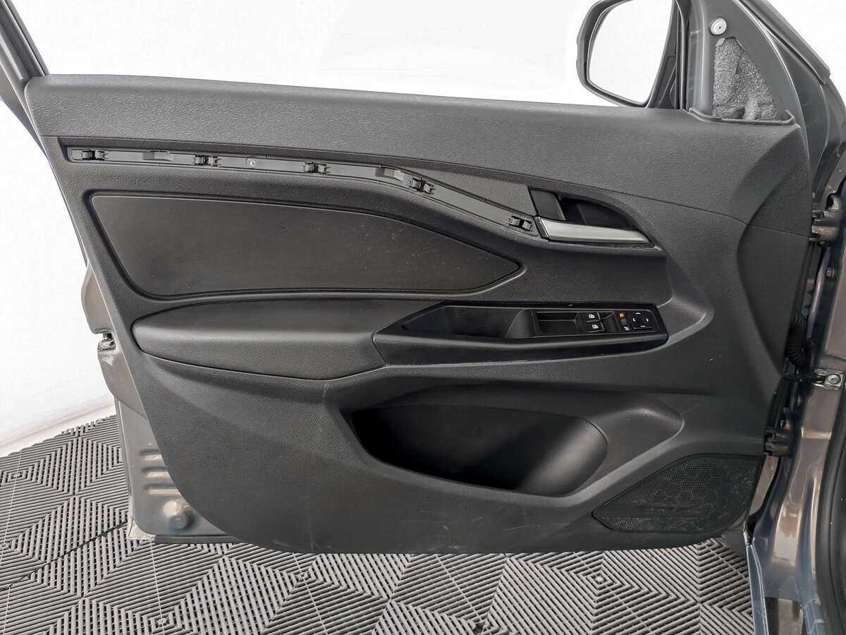 Купить Lada (ВАЗ) Vesta с пробегом. Фото: #14