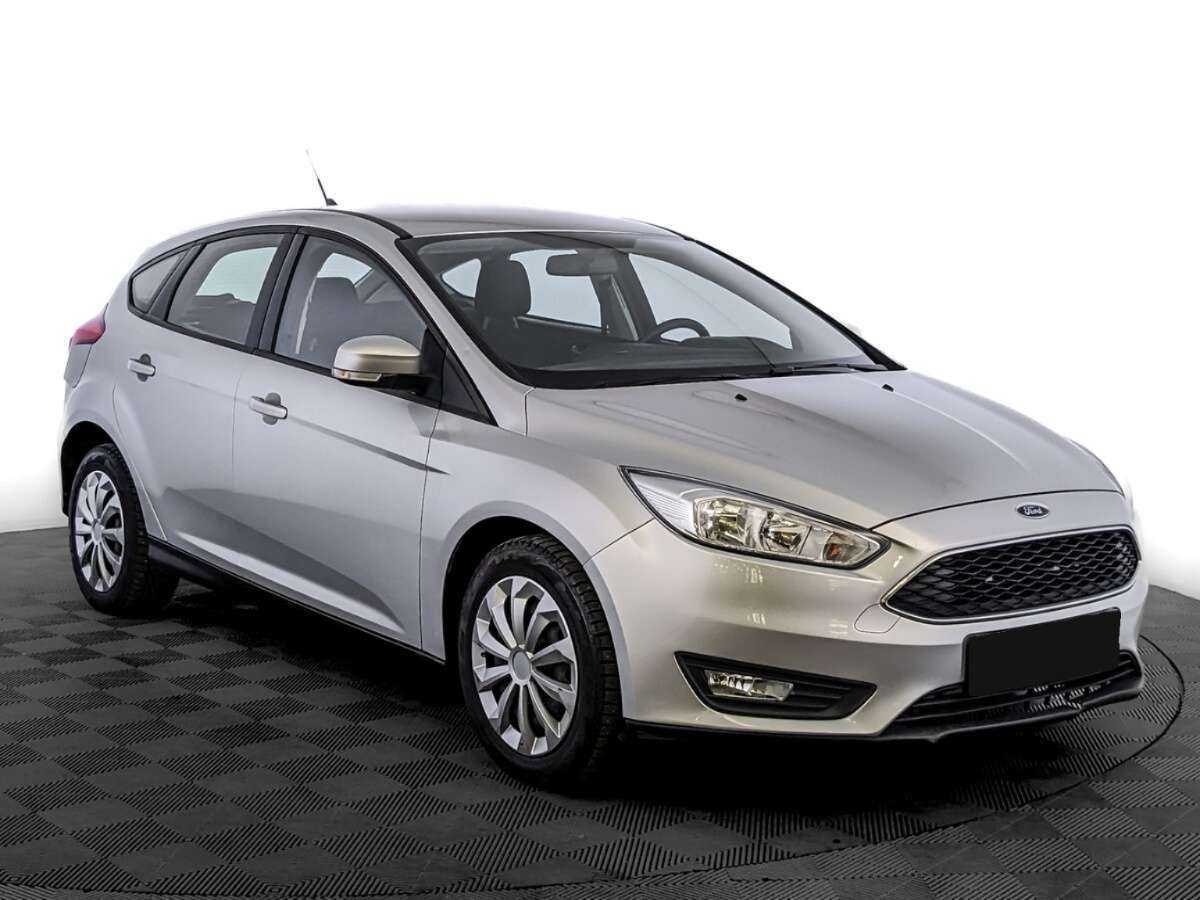 Купить Ford Focus с пробегом. Фото: #2