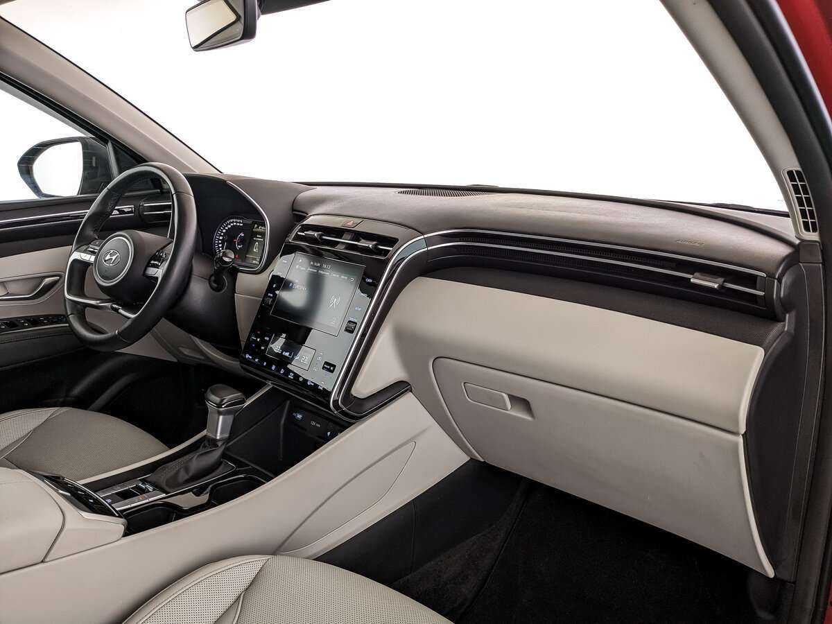 Купить Hyundai Tucson с пробегом. Фото: #9