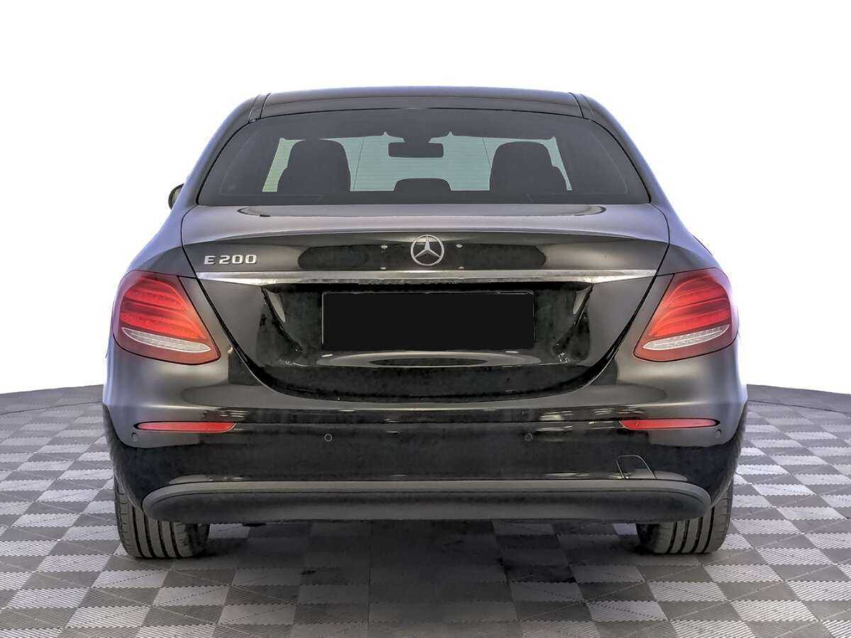 Купить Mercedes-Benz E-Класс с пробегом. Фото: #5