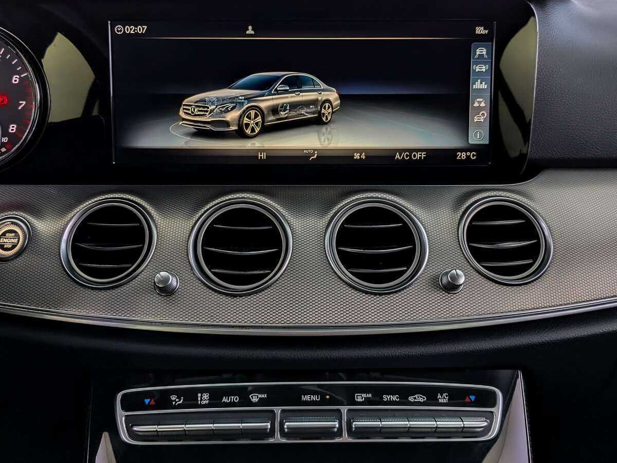 Купить Mercedes-Benz E-Класс с пробегом. Фото: #12