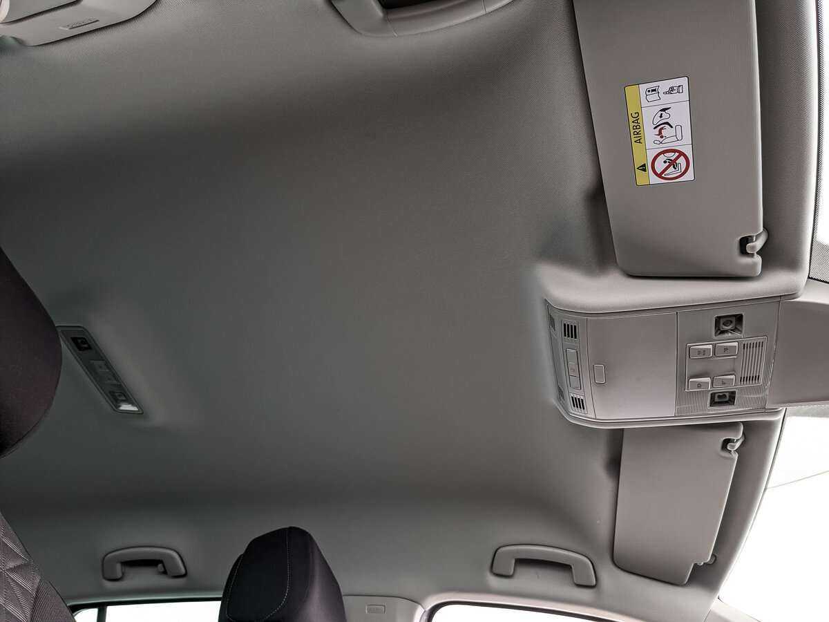 Купить Volkswagen Tiguan с пробегом. Фото: #22