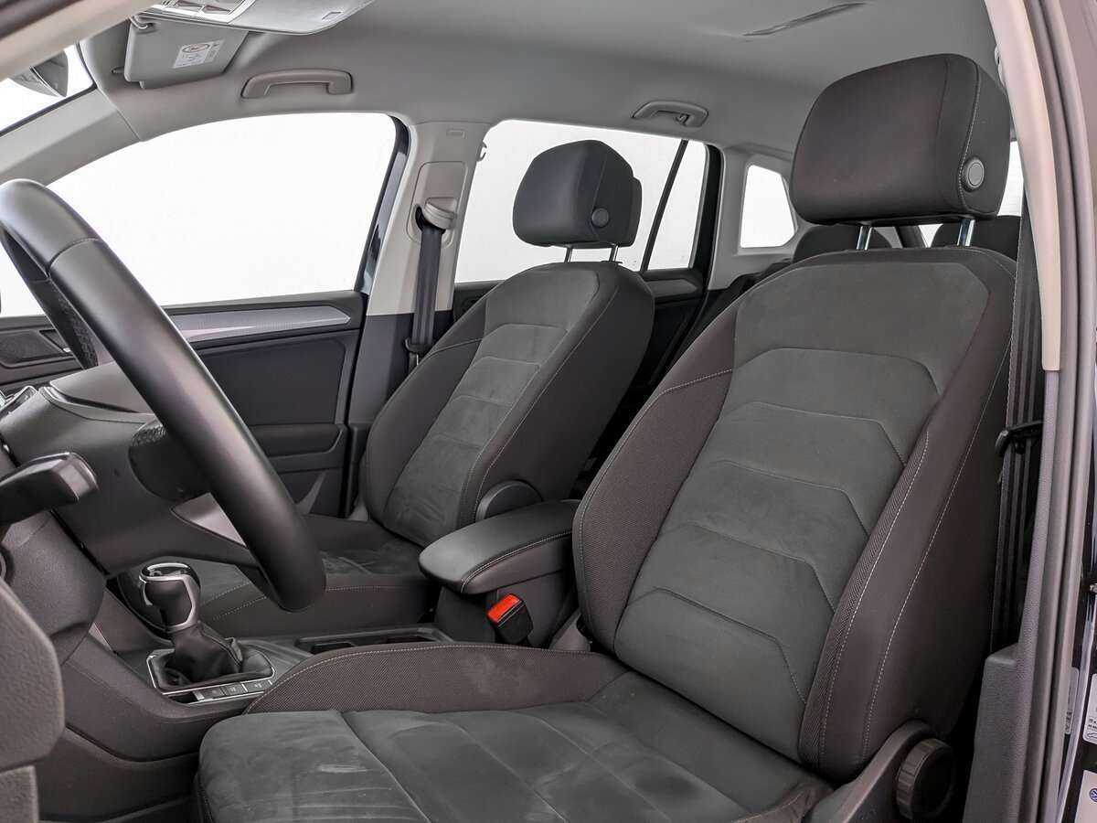 Купить Volkswagen Tiguan с пробегом. Фото: #15