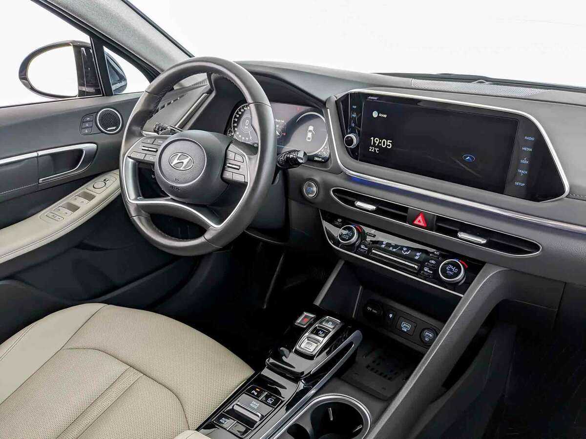 Купить Hyundai Sonata с пробегом. Фото: #23