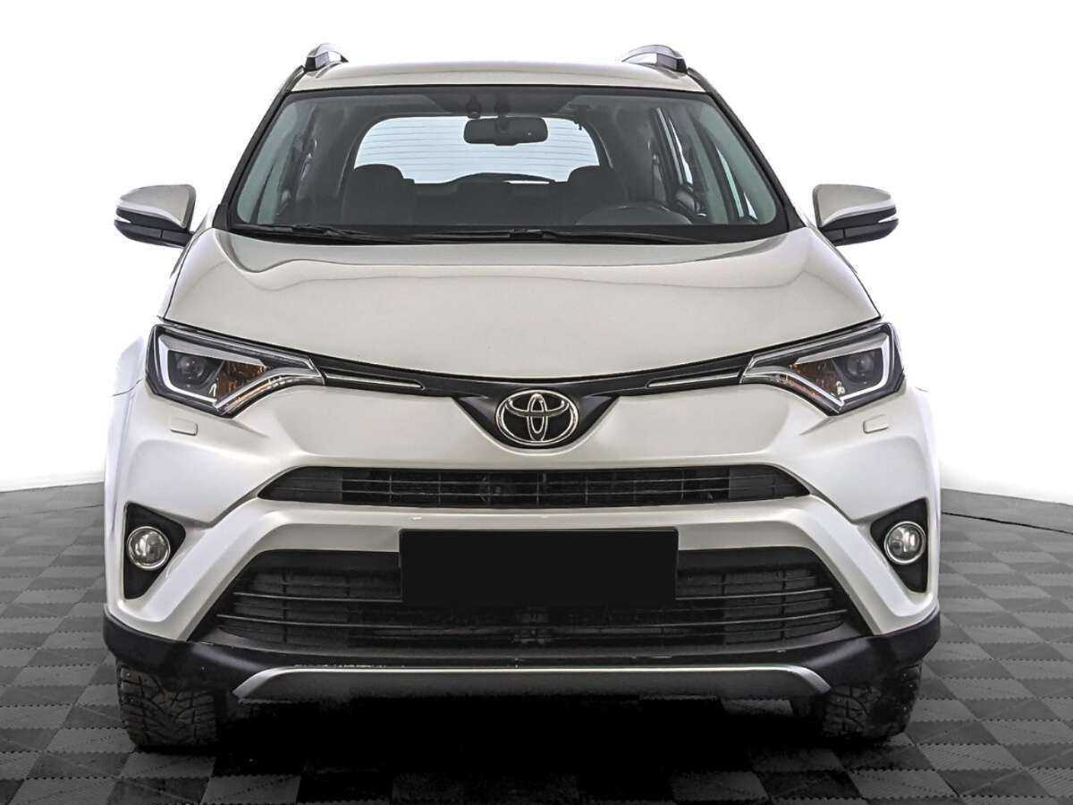 Купить Toyota RAV4 с пробегом. Фото: #1