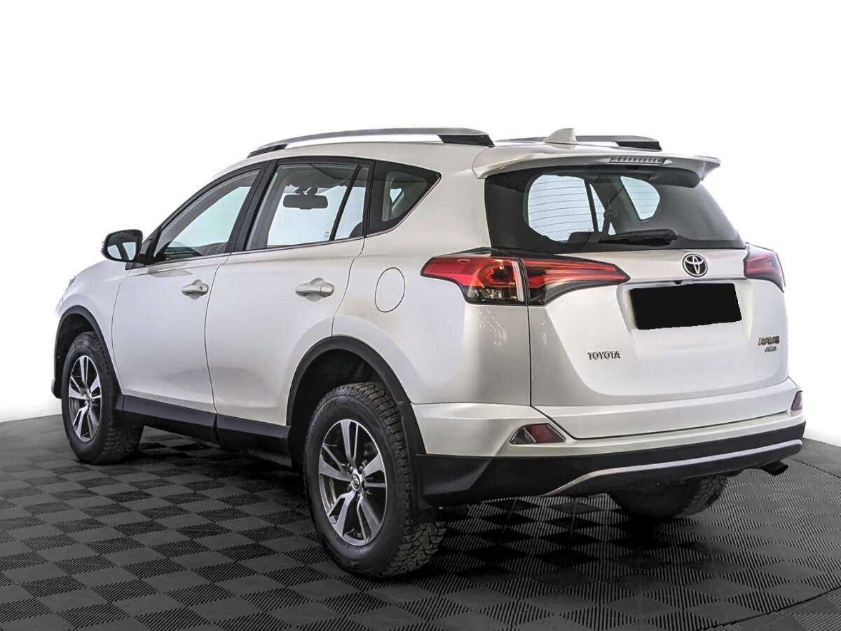 Купить Toyota RAV4 с пробегом. Фото: #6