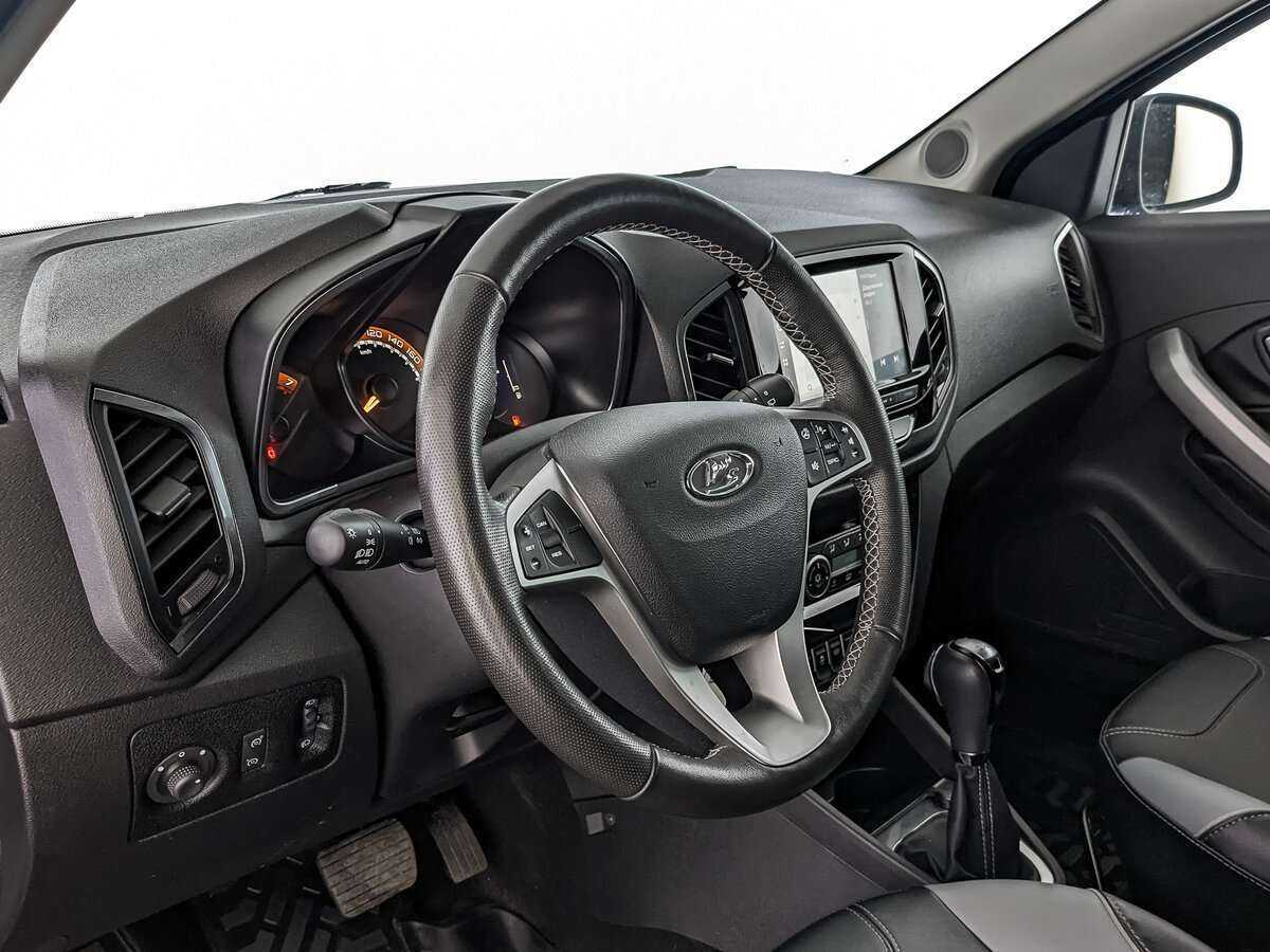 Купить Lada (ВАЗ) XRAY с пробегом. Фото: #10