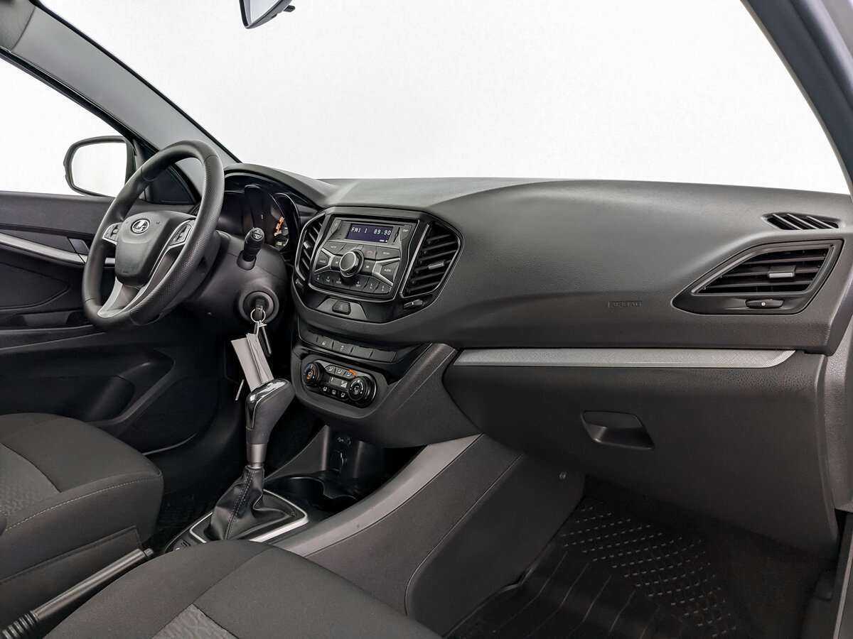 Купить Lada (ВАЗ) Vesta с пробегом. Фото: #8