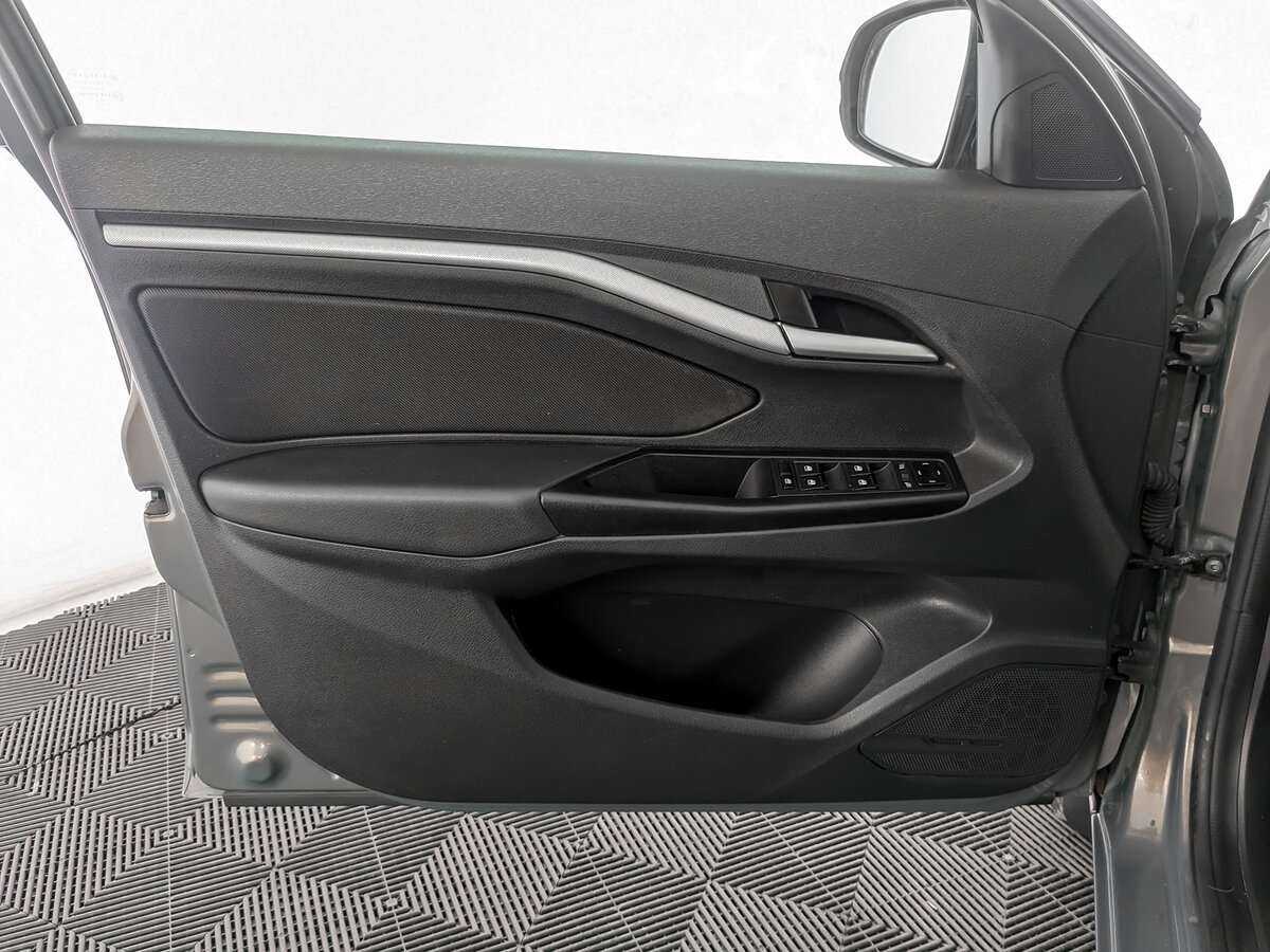 Купить Lada (ВАЗ) Vesta с пробегом. Фото: #12