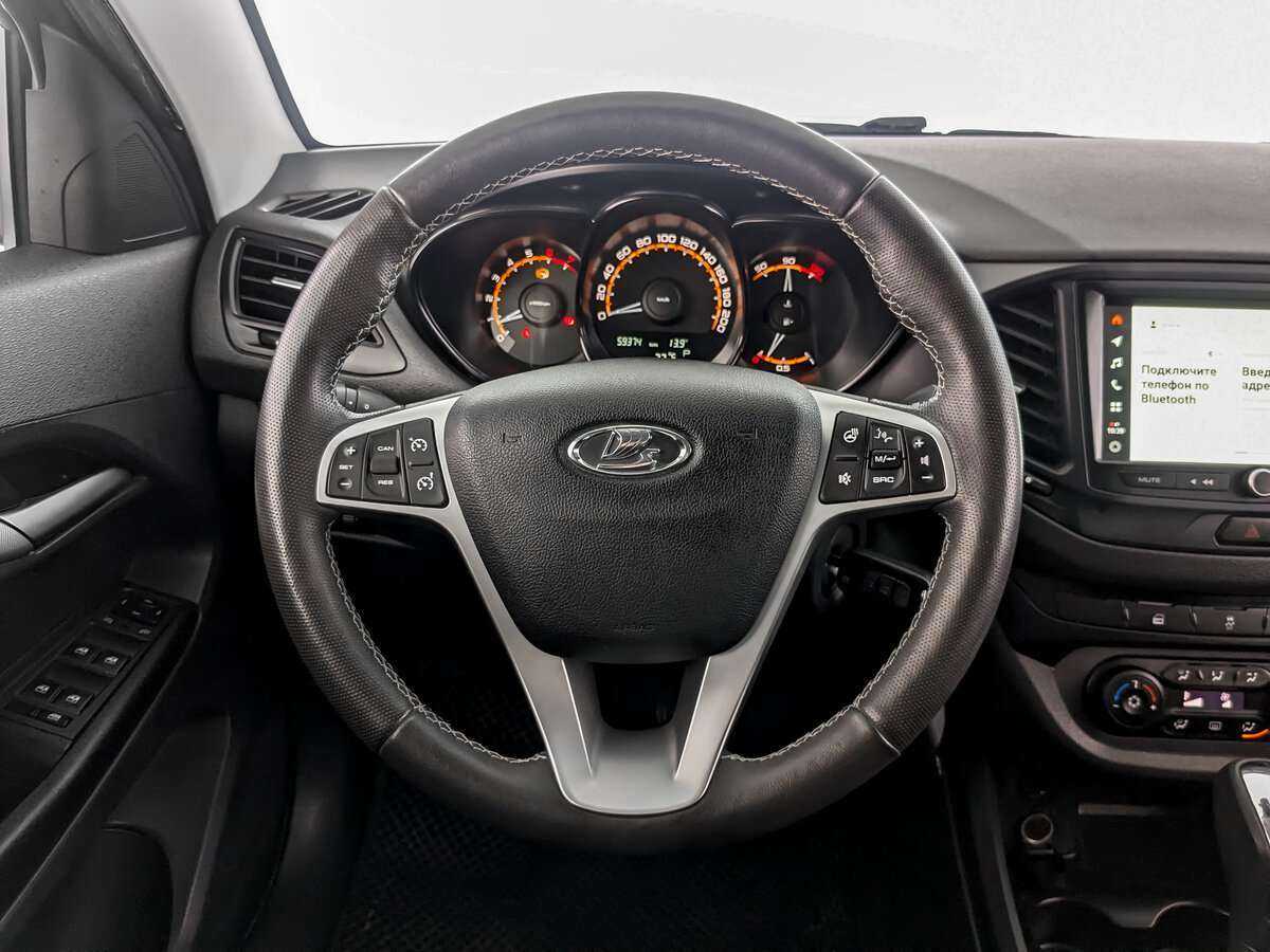 Купить Lada (ВАЗ) Vesta с пробегом. Фото: #14