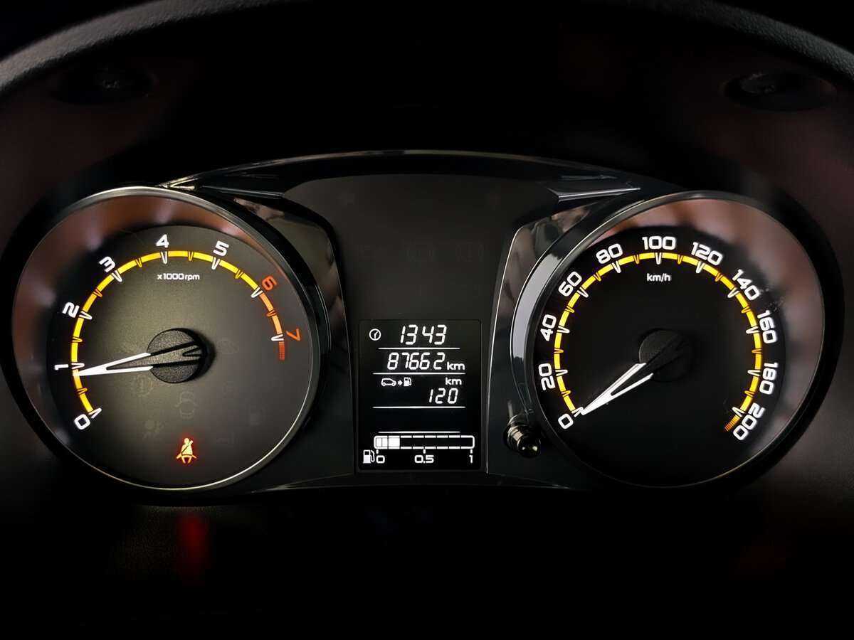 Купить Lada (ВАЗ) Granta с пробегом. Фото: #10