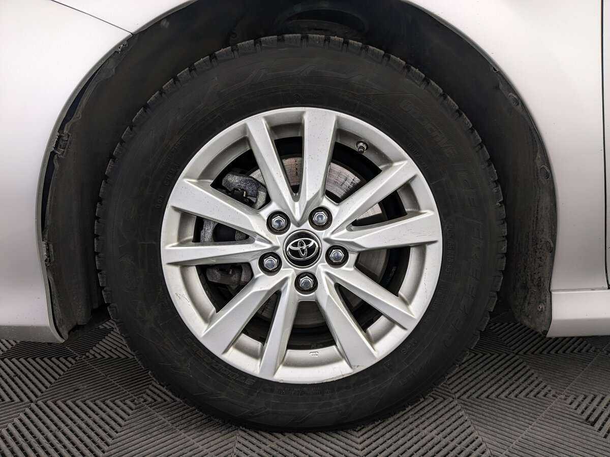 Продажа Б/У Тойота Камри. Фото: #11