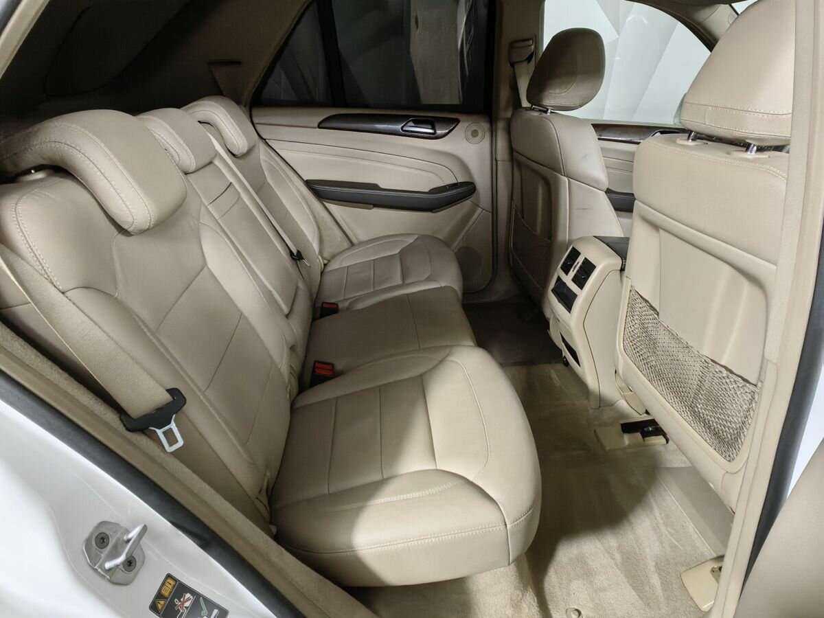 Купить Mercedes-Benz M-Класс с пробегом. Фото: #11