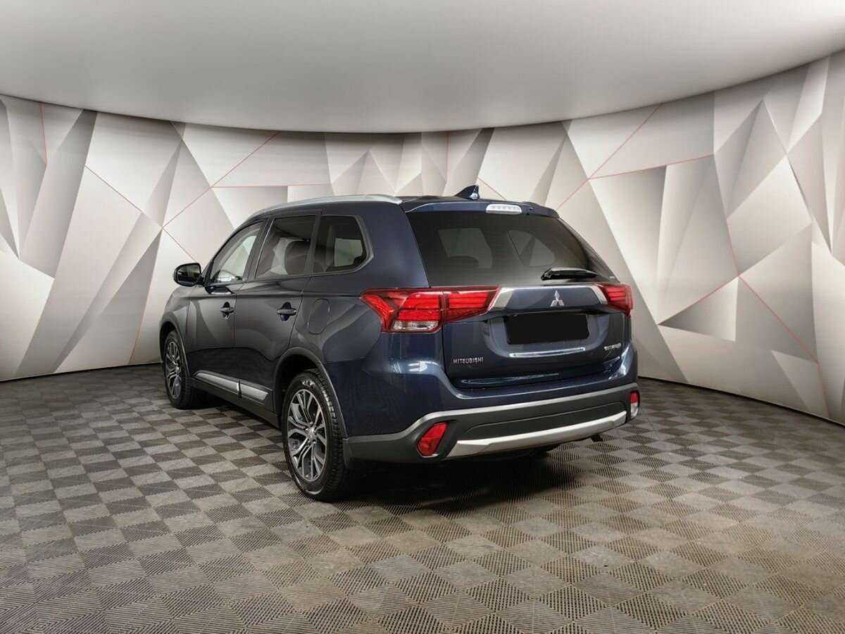 Купить Mitsubishi Outlander с пробегом. Фото: #3