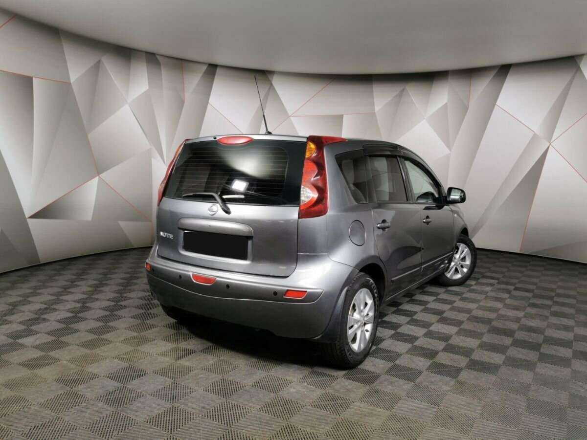 Купить Nissan Note с пробегом. Фото: #1