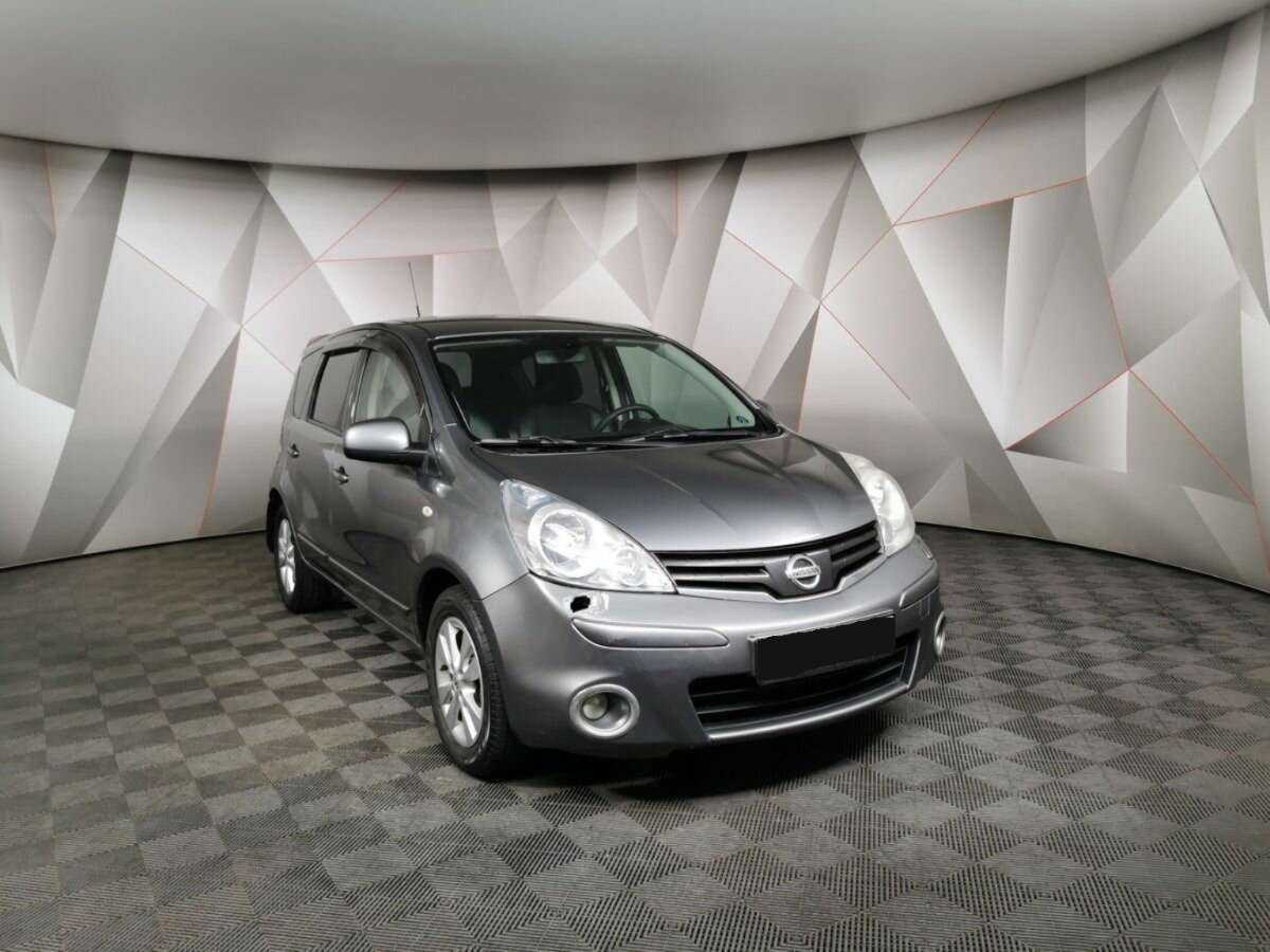 Купить Nissan Note с пробегом. Фото: #2
