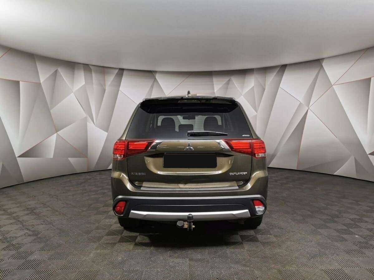 Купить Mitsubishi Outlander с пробегом. Фото: #7
