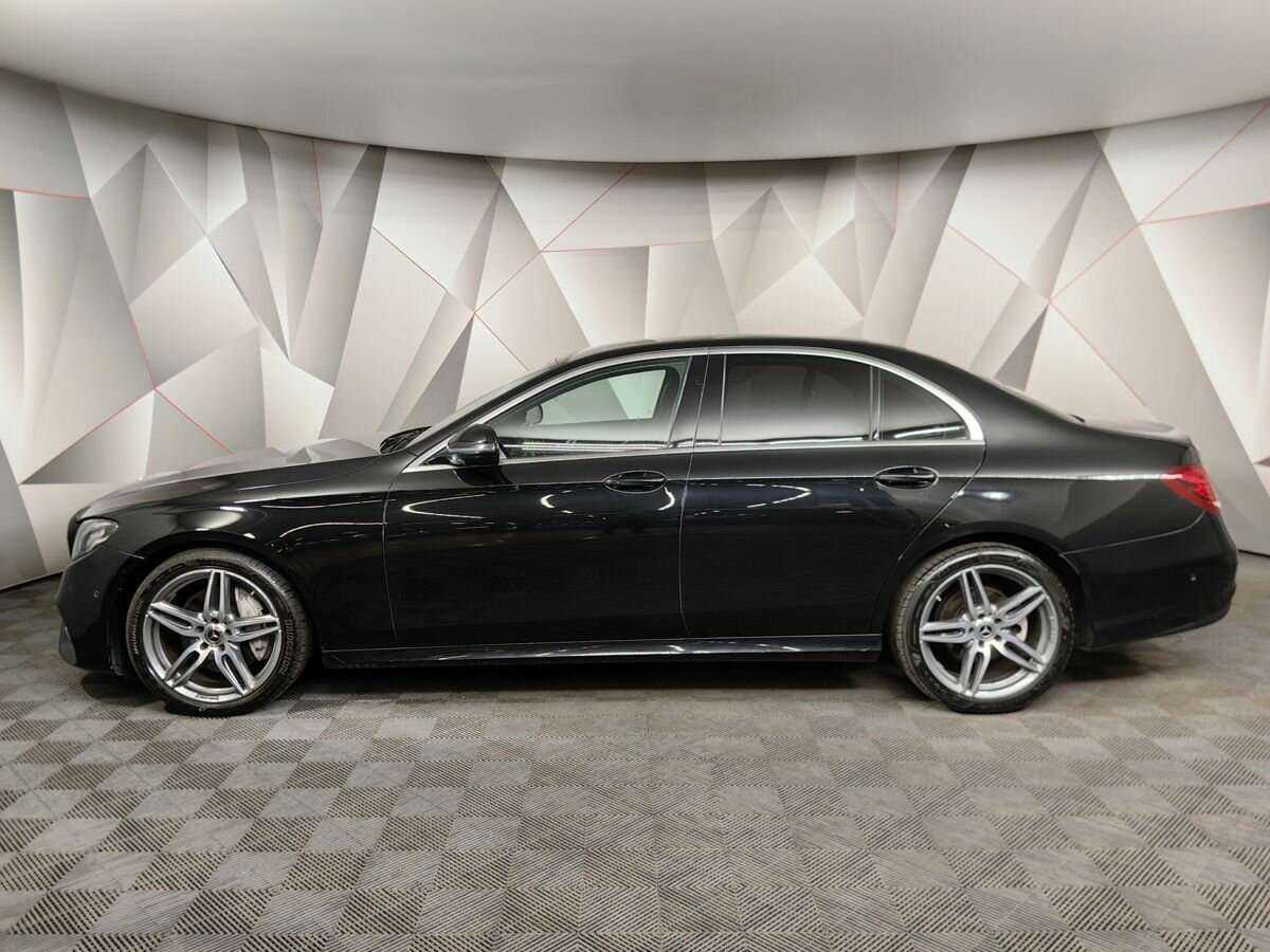 Купить Mercedes-Benz E-Класс с пробегом. Фото: #4