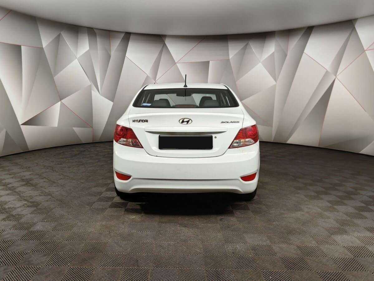Купить Hyundai Solaris с пробегом. Фото: #7