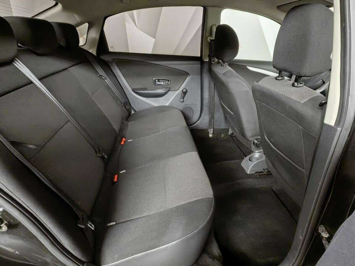 Купить Nissan Almera с пробегом. Фото: #11