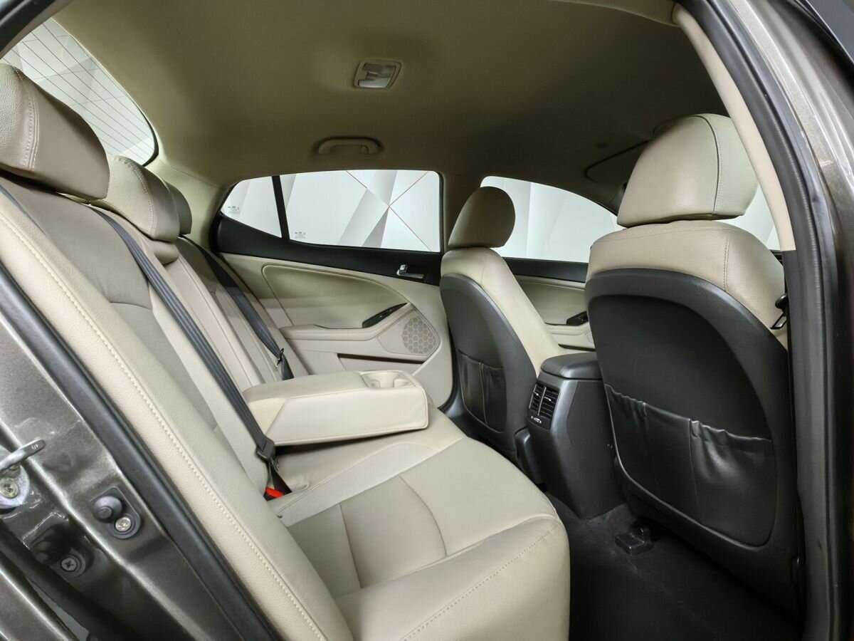 Купить Kia Optima с пробегом. Фото: #11