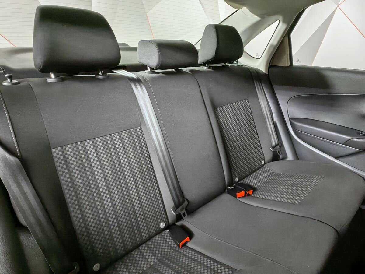 Купить Volkswagen Polo с пробегом. Фото: #12