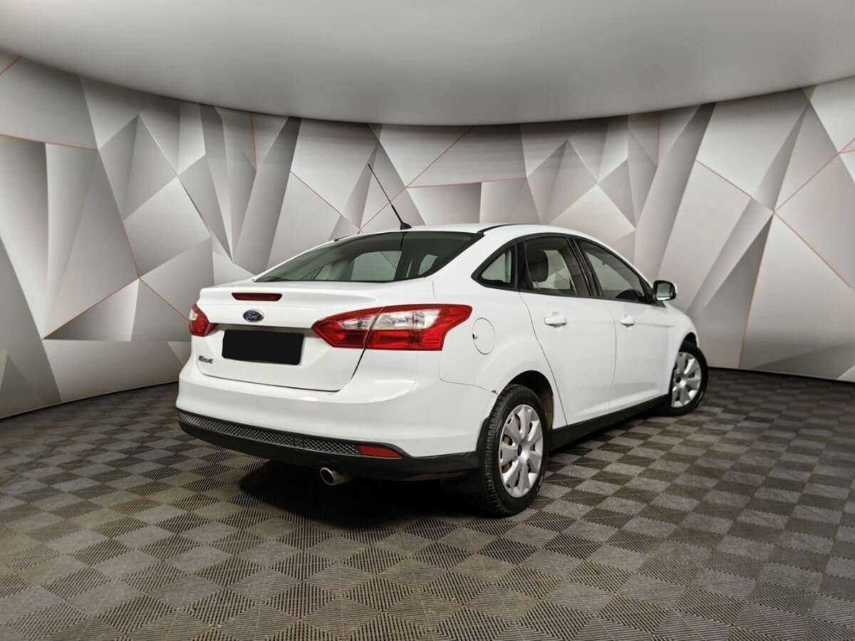 Купить Ford Focus с пробегом. Фото: #1