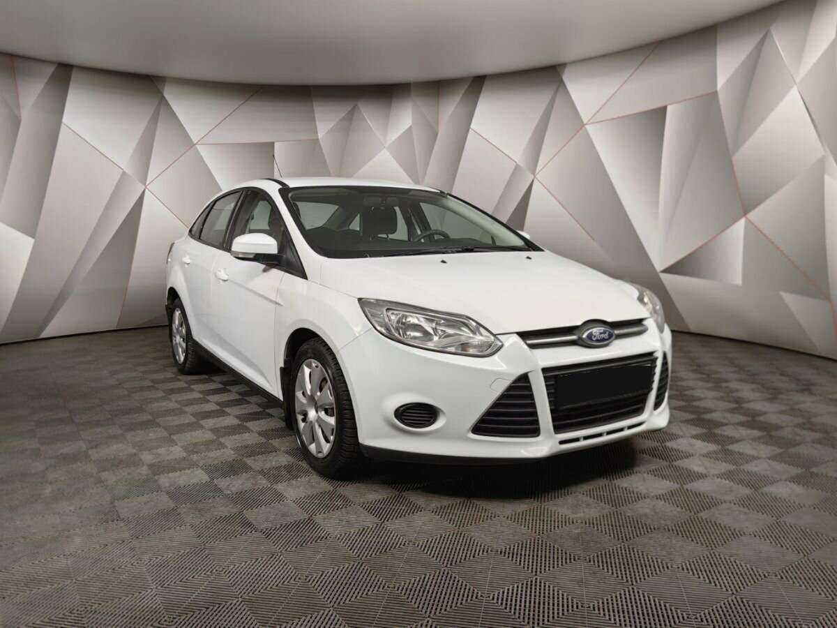 Купить Ford Focus с пробегом. Фото: #2