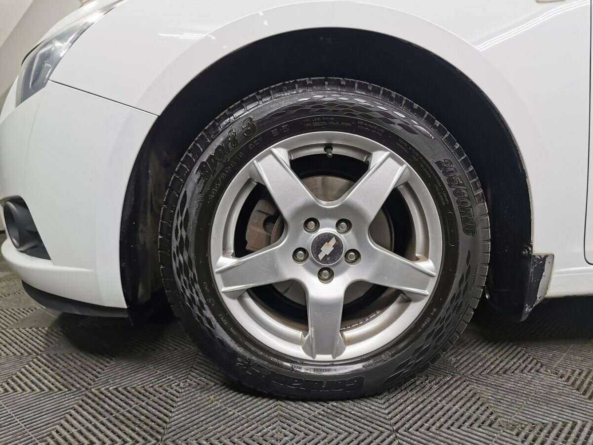 Купить Chevrolet Cruze с пробегом. Фото: #15