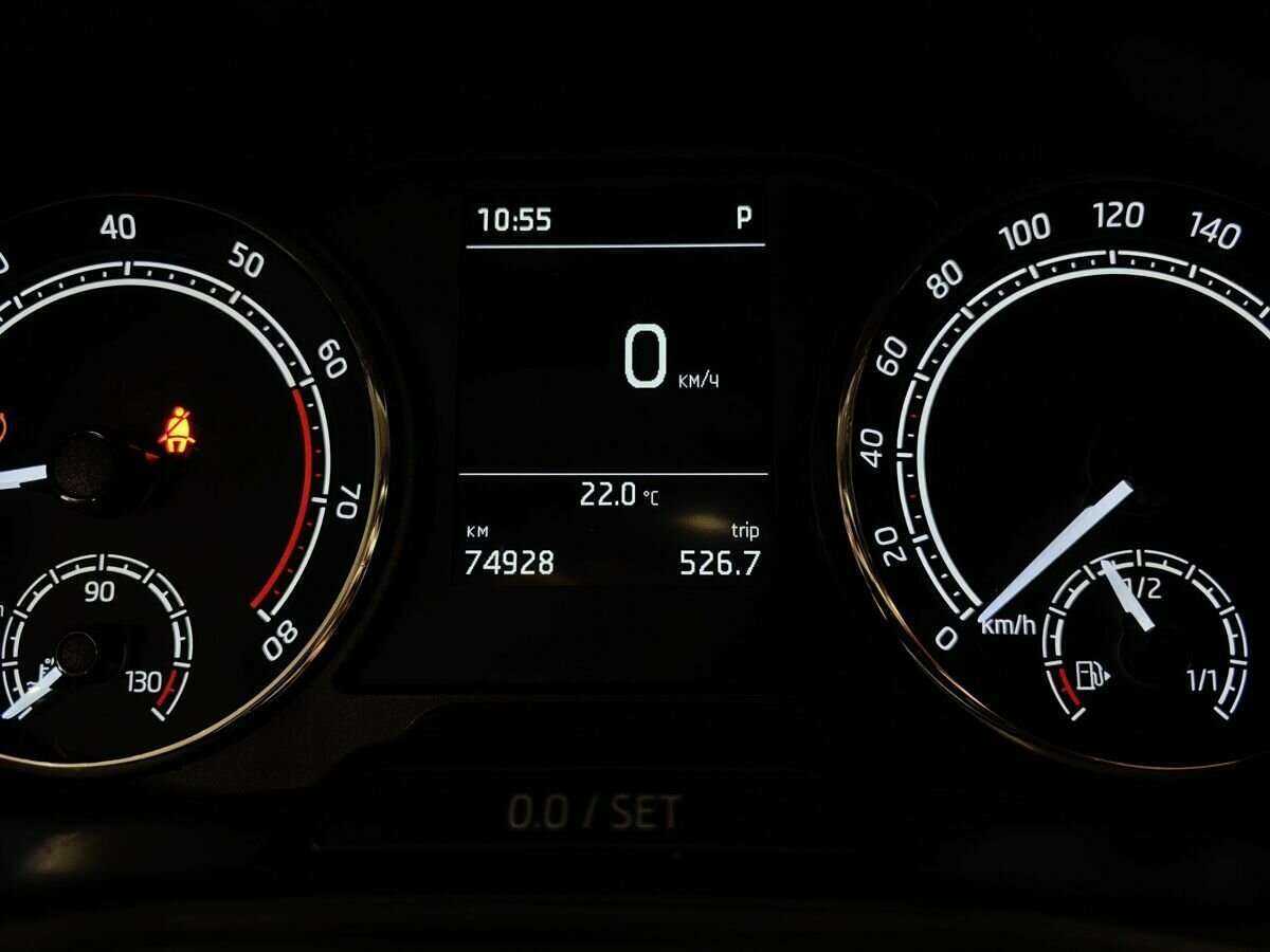 Купить Skoda Rapid с пробегом. Фото: #15