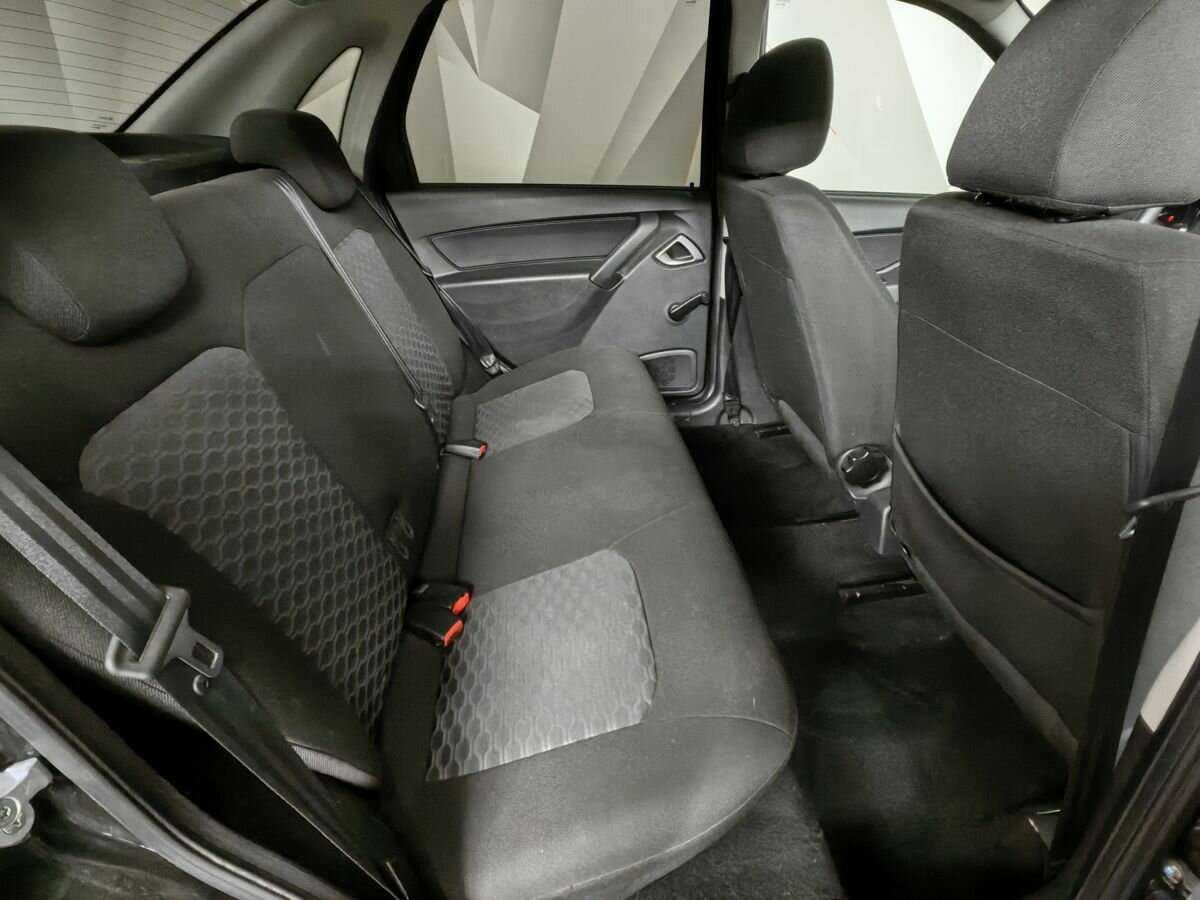 Купить Lada (ВАЗ) Granta с пробегом. Фото: #10