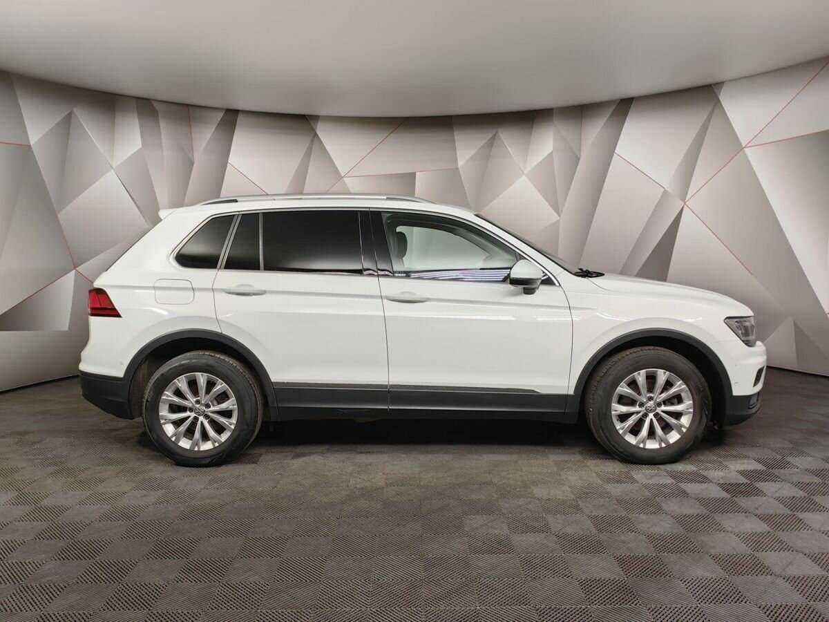 Купить Volkswagen Tiguan с пробегом. Фото: #5