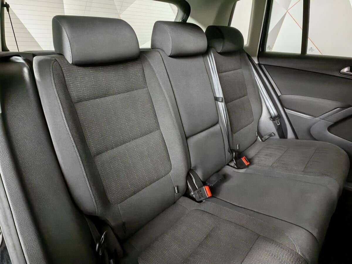 Купить Volkswagen Tiguan с пробегом. Фото: #12