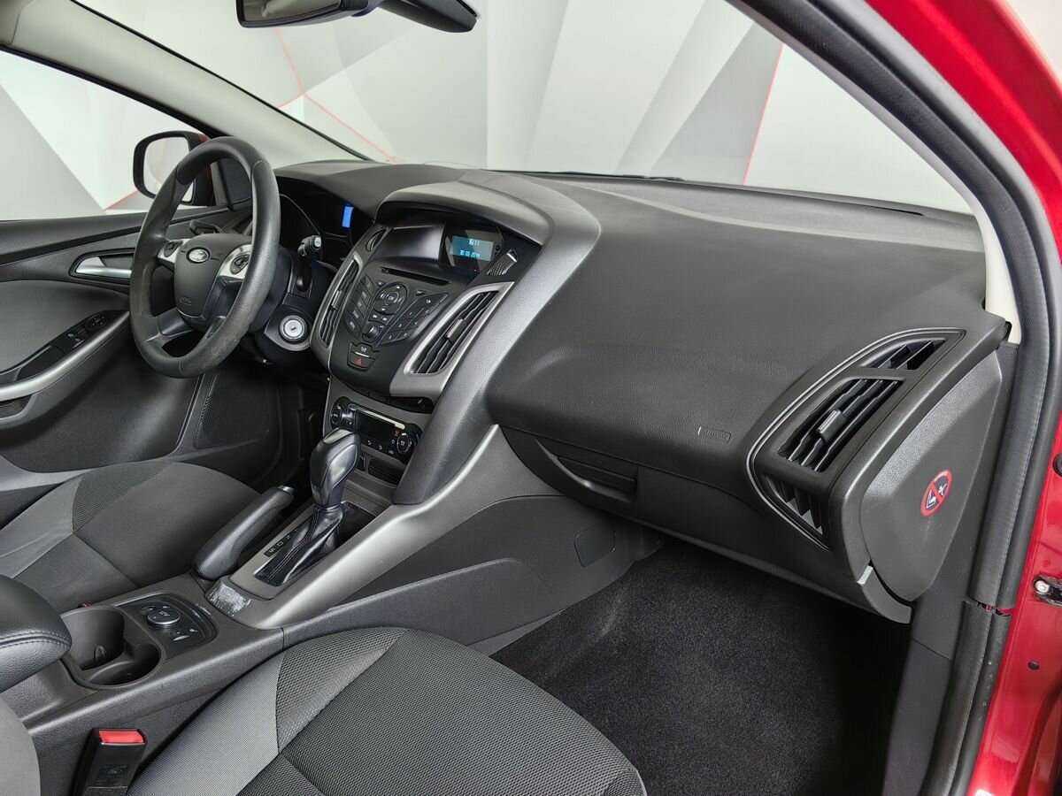Купить Ford Focus с пробегом. Фото: #8