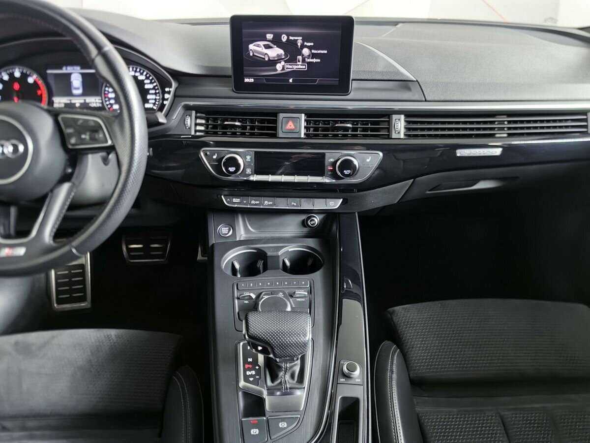 Купить Audi A4 с пробегом. Фото: #10