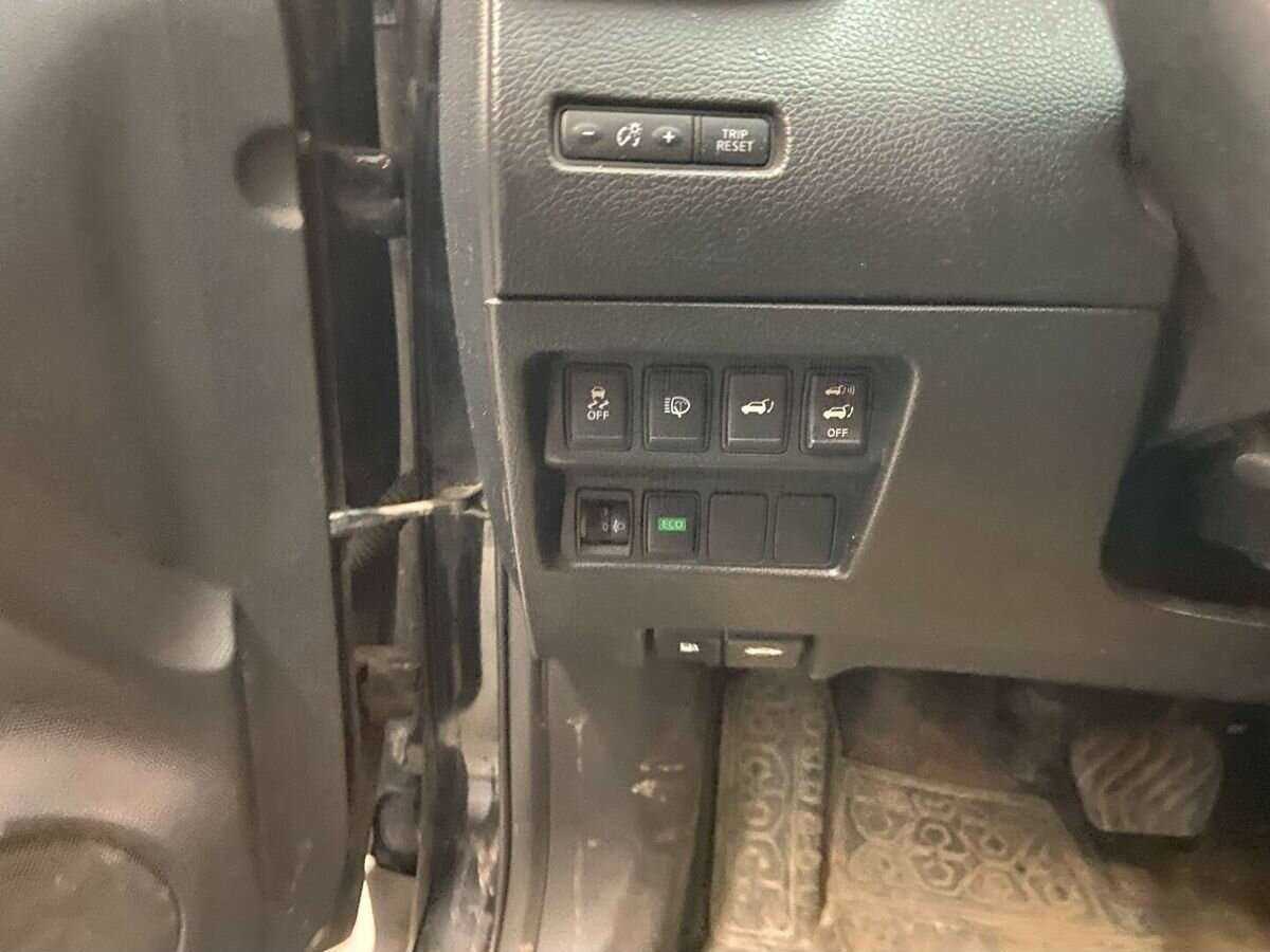 Купить Nissan X-Trail с пробегом. Фото: #6