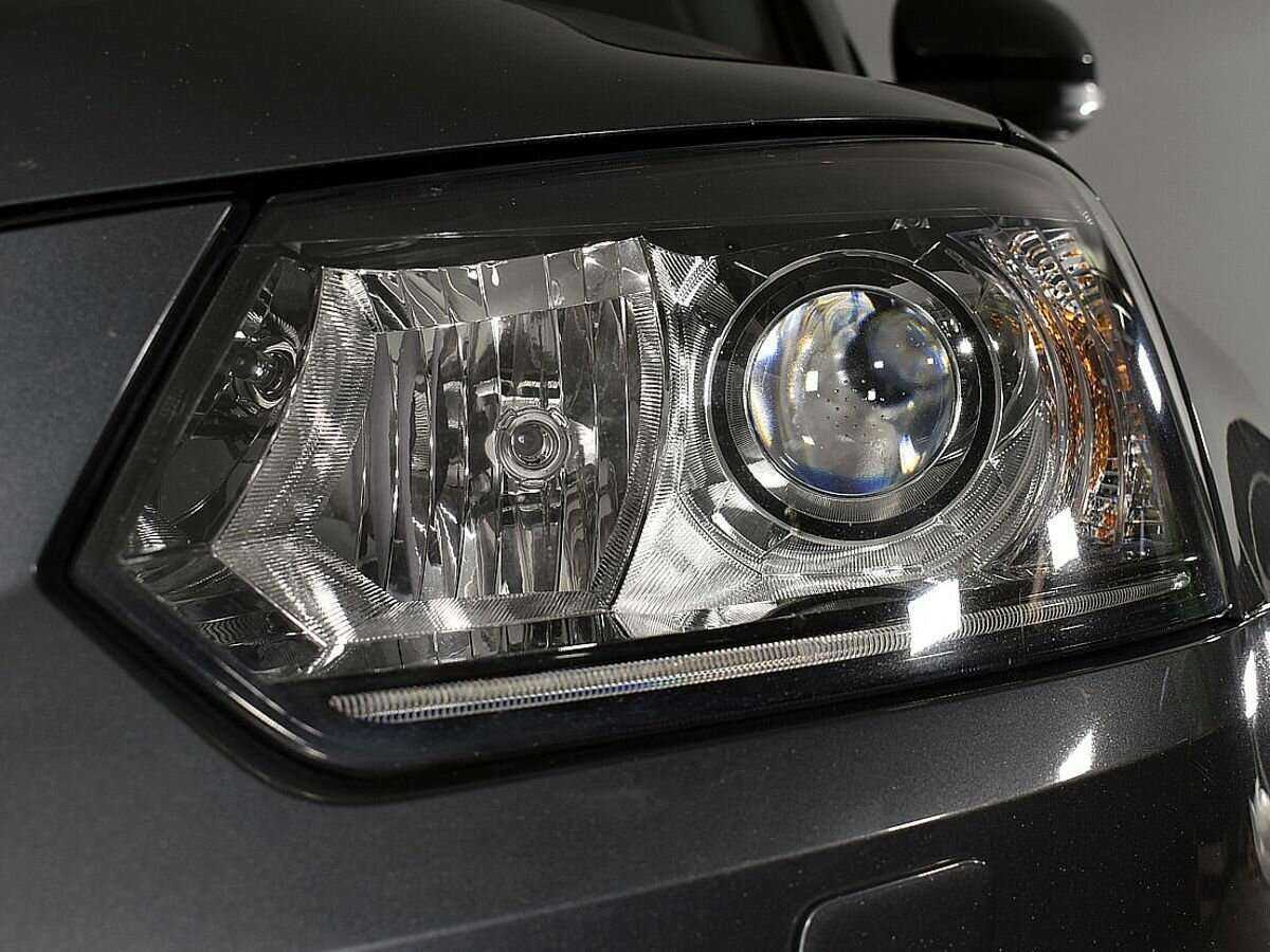 Купить Skoda Yeti с пробегом. Фото: #6