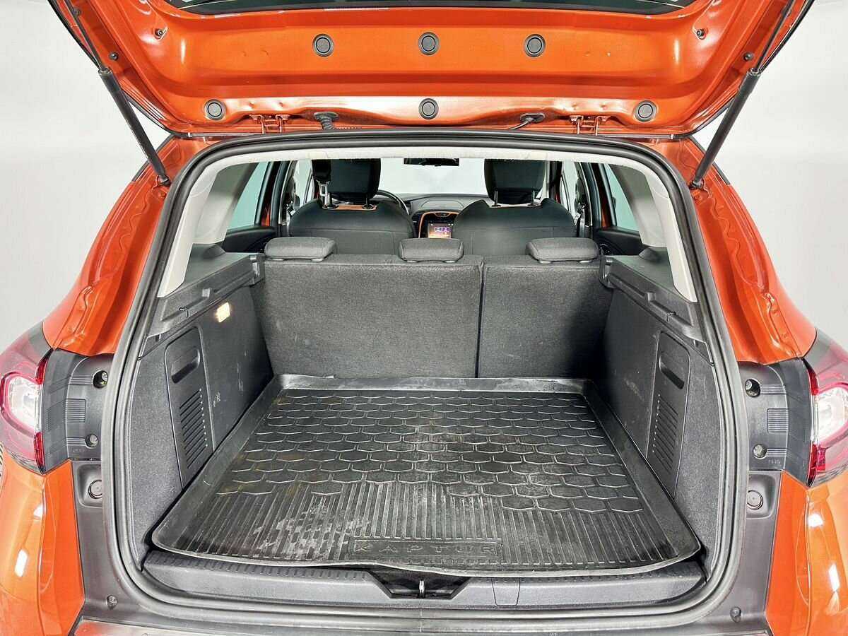 Купить Renault Kaptur с пробегом. Фото: #16