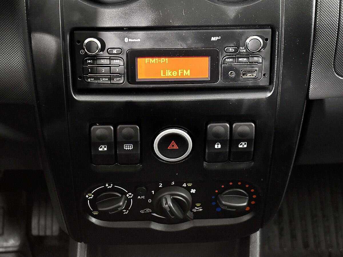 Купить Lada (ВАЗ) Largus с пробегом. Фото: #10